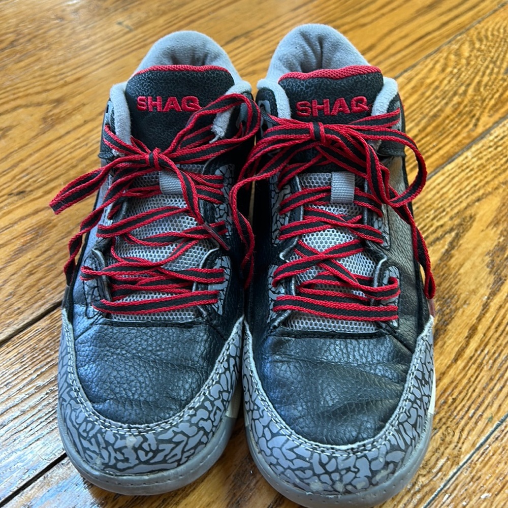 Shaq brand boys black, gray and red  sneakers, size youth 4.
